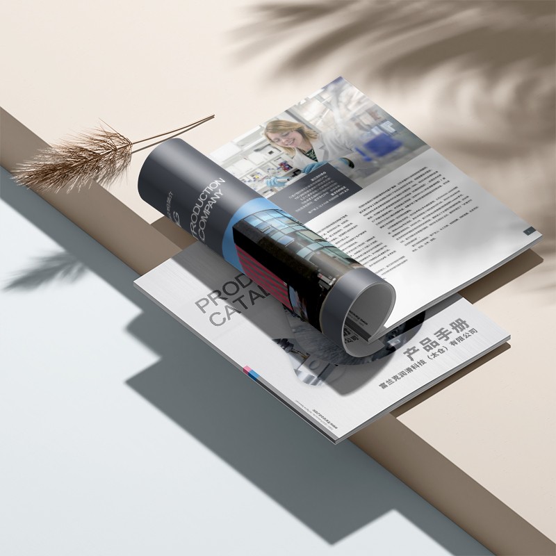 時(shí)尚畫冊(cè)設(shè)計(jì)的“走鋼絲藝術(shù)”:如何讓創(chuàng)意不飄,讓銷量不冷?